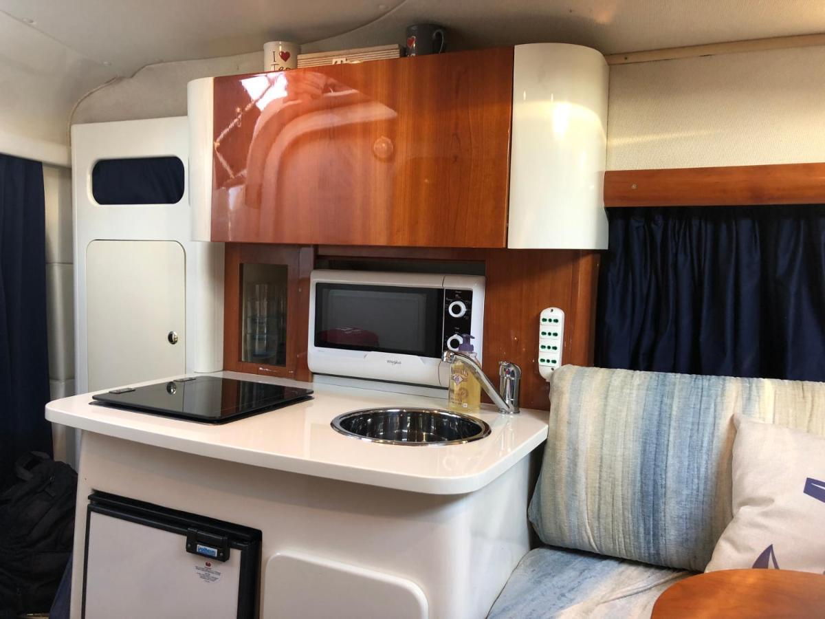 Bea Boat Charter